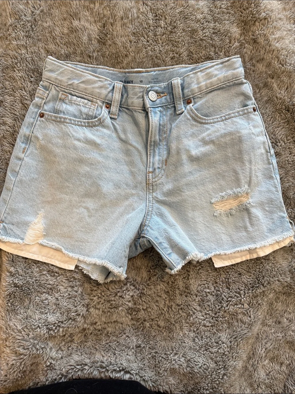 Old Navy High-Rise Distressed Denim Shorts – Size 12 Girls